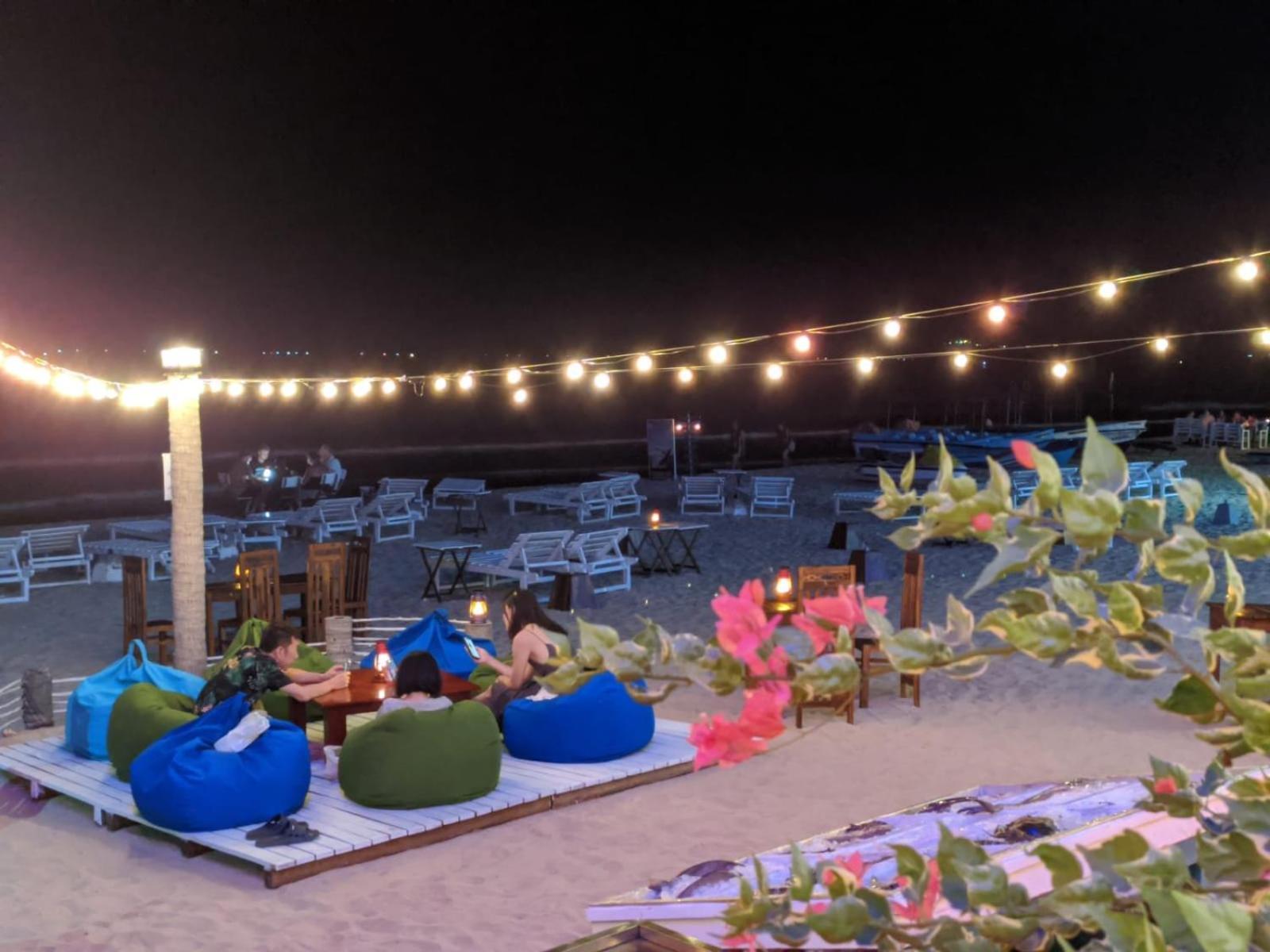 Blue Sand Beach Resort Тринкомалі Екстер'єр фото