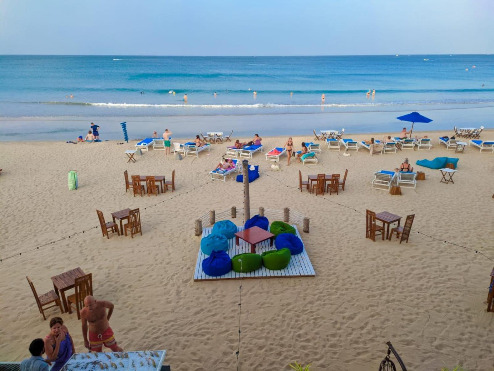 Blue Sand Beach Resort Тринкомалі Екстер'єр фото