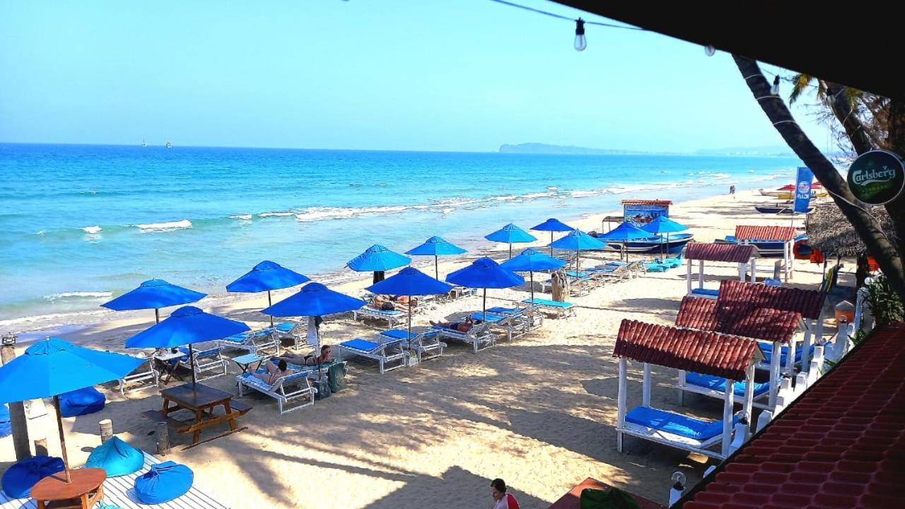 Blue Sand Beach Resort Тринкомалі Екстер'єр фото